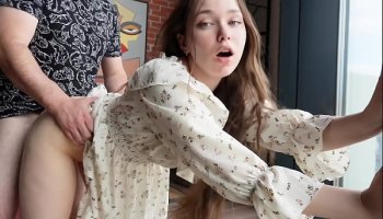 My stepsister doesnt mind fucking on the floor